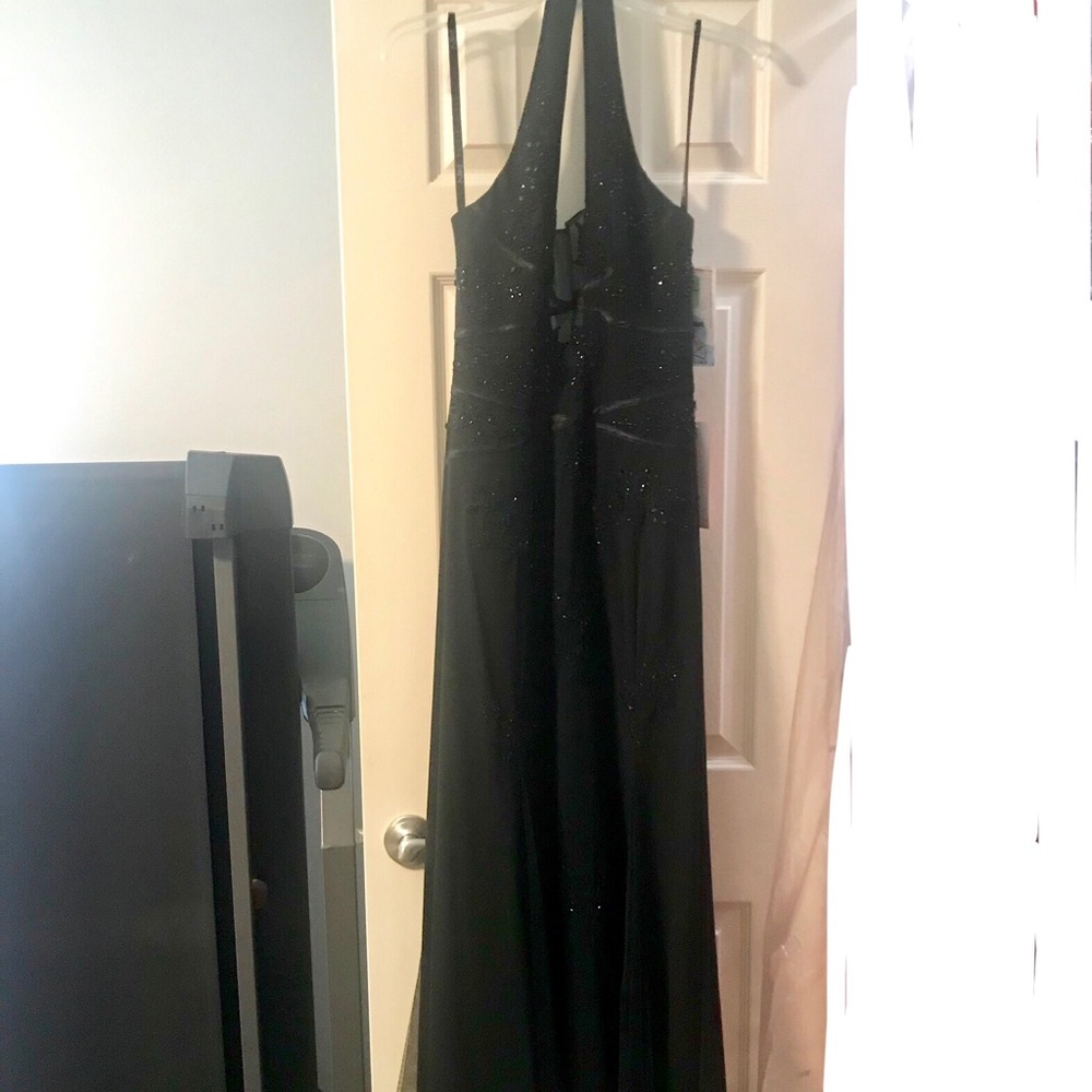 NWT Niki Livas black evening down size 10.